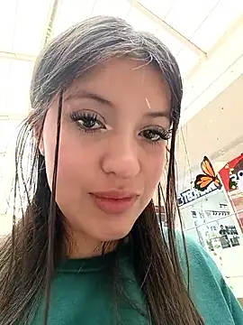Snapshot of SALOME-28_ chatting on 05/22/26, 06:35 SALOME-28 online show from 05/22/26, 06:35