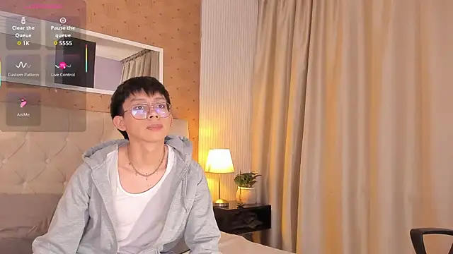 liam twiink online show from 11/21/25, 07:56