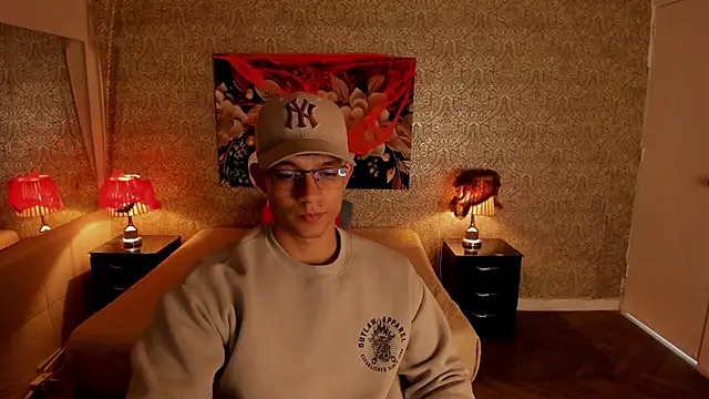 mike wills3 online show from 10/29/25, 04:26