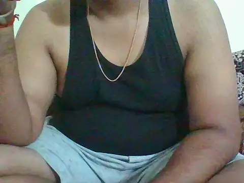 mr plum1 online show from 11/30/25, 04:49