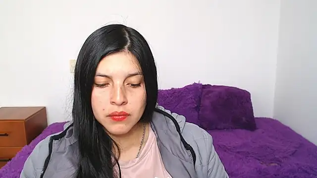 brendasantos 77 online show from 09/22/25, 02:41