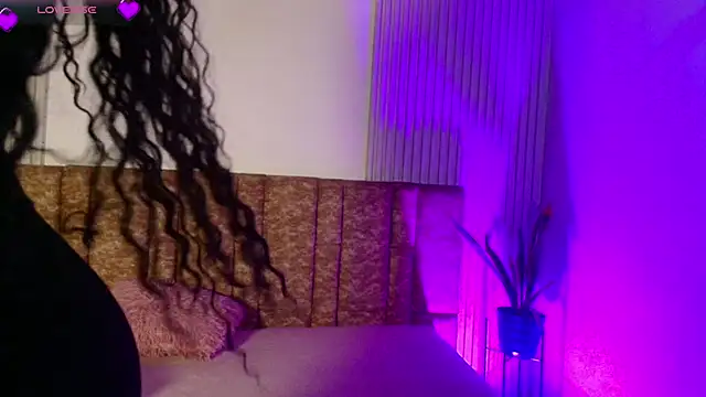 Missdionne curly online show from 02/13/26, 11:17