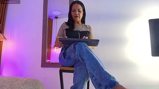 EvaGoddess  online show from 03/18/26, 04:32