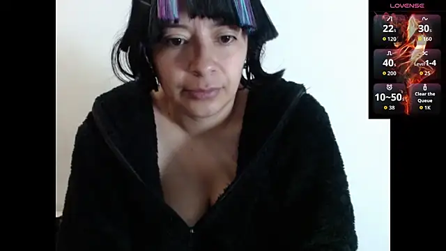 Acelinrose online show from 10/11/25, 10:25