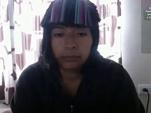 Acelinrose online show from 06/04/26, 12:44