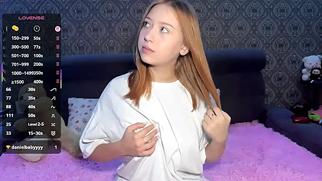 FieryAmelia online show from 11/04/25, 02:38