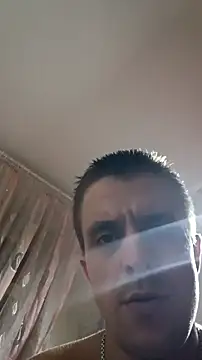 Adidas7217 online show from 10/08/25, 11:57