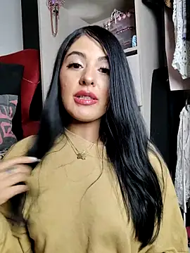 ValeNiitaLuv online show from 03/11/26, 06:08