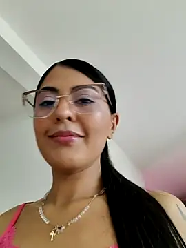 ValeNiitaLuv online show from 04/24/26, 05:59