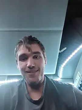 Snapshot of Bigdicktrucker26 chatting on 09/22/25, 10:01 Bigdicktrucker26 online show from 09/22/25, 10:01