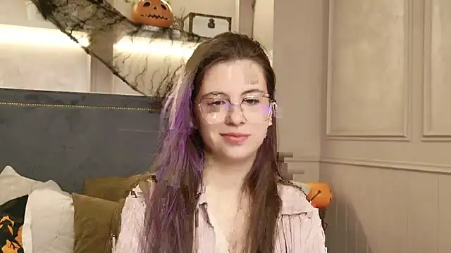 Akira Halls online show from 10/24/25, 05:48