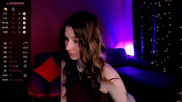LinaBlossom  online show from 04/29/26, 08:29