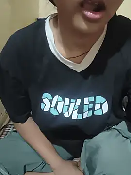 Couple romence1 online show from 07/03/26, 05:41