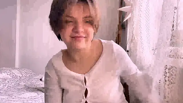 SabrinaFolts online show from 10/05/25, 09:07