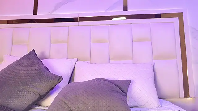 samanthaa sm online show from 11/12/25, 11:54