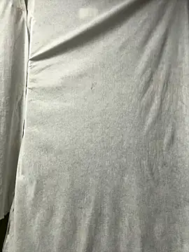 Snapshot of hhhajjib chatting on 10/28/25, 03:58 hhhajjib online show from 10/28/25, 03:58