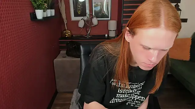 ChloeValentinee online show from 10/16/25, 10:38