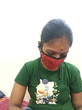 Tamil Yalini12 online show from 11/24/25, 09:14