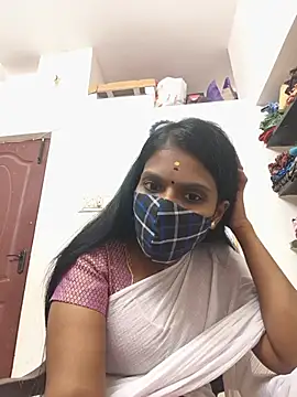 Snapshot of Tamil_Yalini12 chatting on 06/24/26, 04:28 Tamil Yalini12 online show from 06/24/26, 04:28