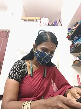 Snapshot of Tamil_Yalini12 chatting on 06/27/26, 12:26 Tamil Yalini12 online show from 06/27/26, 12:26
