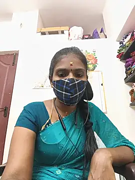 Snapshot of Tamil_Yalini12 chatting on 07/10/26, 05:37 Tamil Yalini12 online show from 07/10/26, 05:37