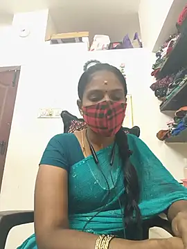 Snapshot of Tamil_Yalini12 chatting on 07/17/26, 03:18 Tamil Yalini12 online show from 07/17/26, 03:18