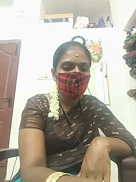 Snapshot of Tamil_Yalini12 chatting on 07/18/26, 05:06 Tamil Yalini12 online show from 07/18/26, 05:06