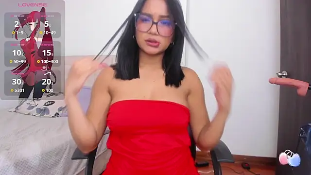 Snapshot of megan_lrr chatting on 09/22/25, 01:29 megan lrr online show from 09/22/25, 01:29