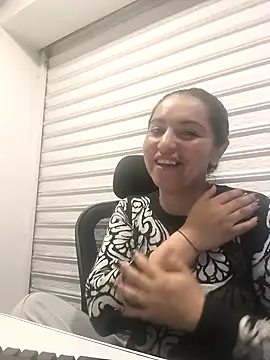 Alisson Stonee online show from 02/01/26, 06:06