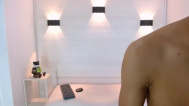 marcus hans  online show from 10/17/25, 12:41