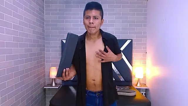 marcus hans  online show from 11/14/25, 07:34