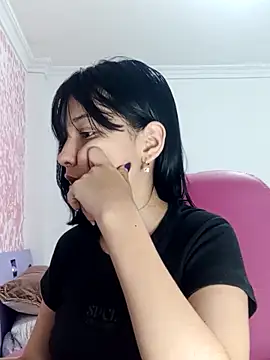 xoxo milk online show from 02/19/26, 07:43