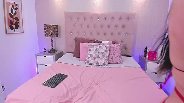 EmilyCley online show from 02/12/26, 05:24