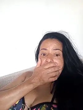 lucineia7 online show from 03/22/26, 04:32