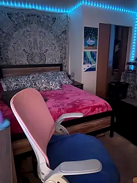 MaciiMayy online show from 12/21/25, 10:50