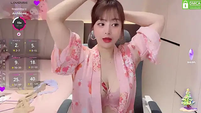 Snapshot of Koo-liy chatting on 05/02/26, 05:07 Koo-liy online show from 05/02/26, 05:07