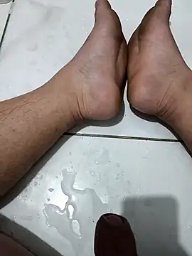 Nunes006 online show from 09/29/25, 06:35