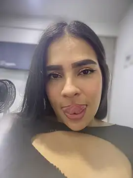 Valery lux16 online show from 04/22/26, 09:38