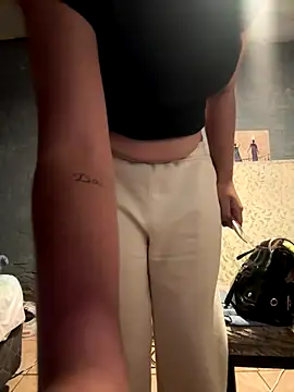 Lolalopez746 online show from 09/21/25, 12:01