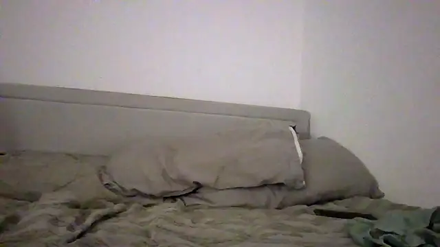 Snapshot of GymKing99 chatting on 03/05/26, 12:39 GymKing99 online show from 03/05/26, 12:39