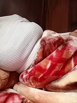 Pipi23  online show from 12/01/25, 02:00