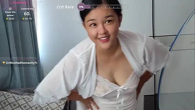 Qian-Qian online show from 09/30/25, 03:00