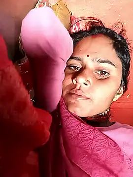 Cuty sunena online show from 10/13/25, 03:06