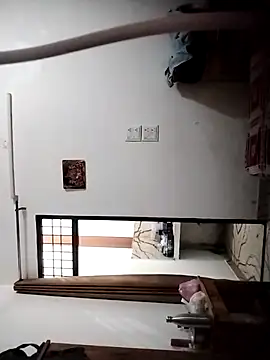  online show from 09/23/25, 05:05