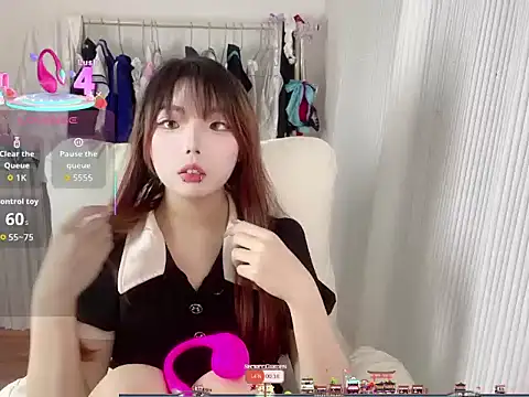 Aloves-21 online show from 11/03/25, 09:21