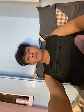 Snapshot of niel_cumshow chatting on 06/04/26, 04:13 niel cumshow online show from 06/04/26, 04:13