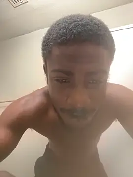 Zellyzelly2100 online show from 11/15/25, 08:05