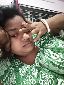 Deborbhavi222 online show from 04/22/26, 02:07