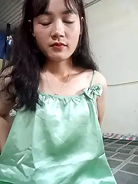 Snapshot of dorothyxx chatting on 10/16/25, 02:23 dorothyxx online show from 10/16/25, 02:23