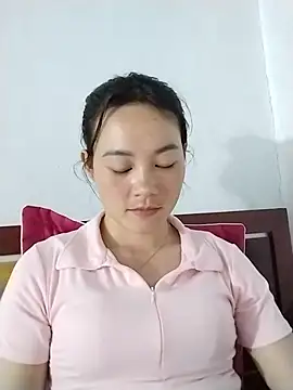 Snapshot of dorothyxx chatting on 04/26/26, 01:42 dorothyxx online show from 04/26/26, 01:42